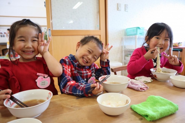 ラーメン給食🍜うれしいね